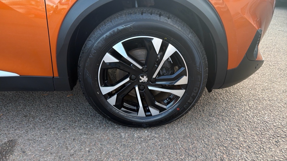 Peugeot 2008 100kW GT 50kWh 5dr Auto Electric Estate - Image 14