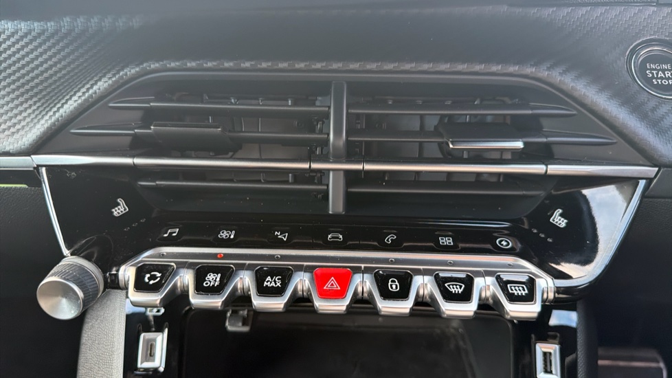 Peugeot 2008 100kW GT 50kWh 5dr Auto Electric Estate - Image 24