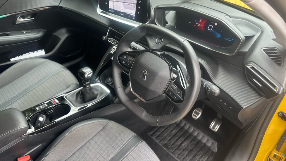 Peugeot 208 1.2 PureTech 100 Allure Premium + 5dr Petrol Hatchback - Image 11