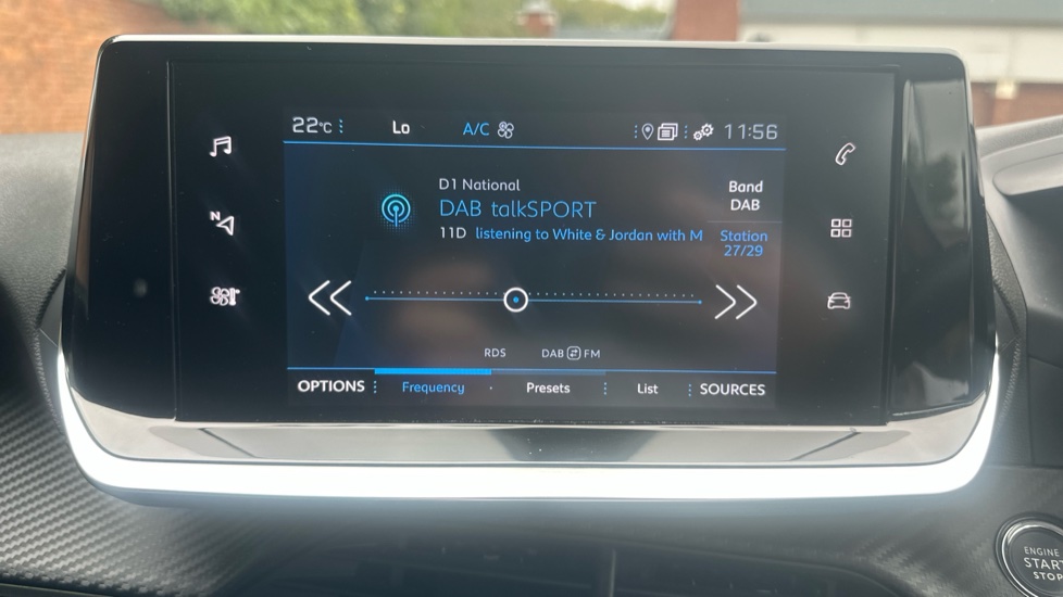 Peugeot 208 1.2 PureTech 100 Allure Premium + 5dr Petrol Hatchback - Image 32