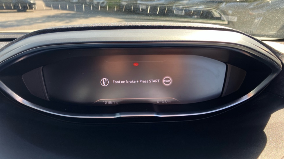Peugeot 5008 1.5 BlueHDi GT 5dr EAT8 Diesel Estate - Image 14