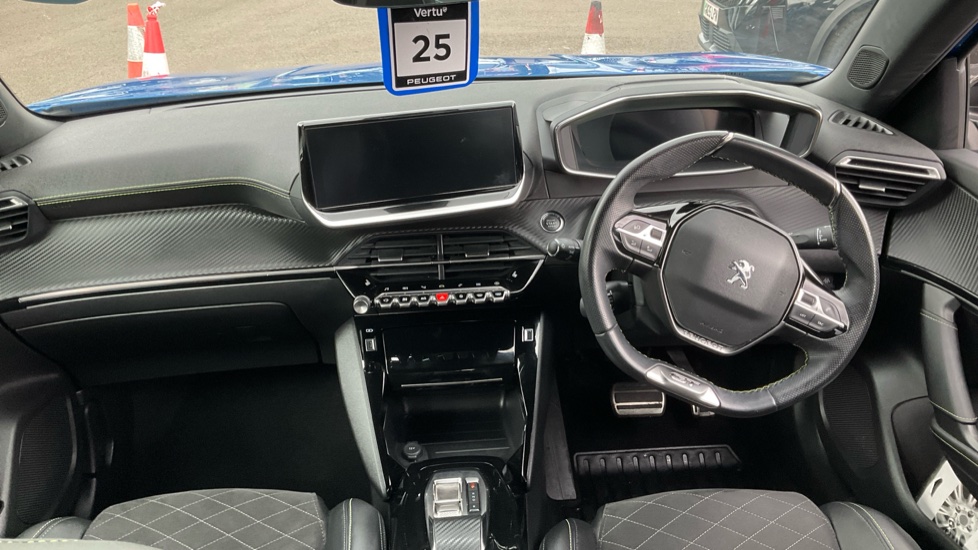 Peugeot 2008 100kW GT 50kWh 5dr Auto Electric Estate - Image 10