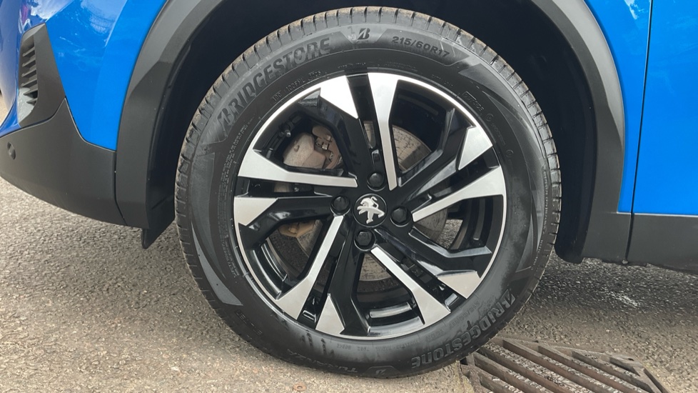 Peugeot 2008 100kW GT 50kWh 5dr Auto Electric Estate - Image 22