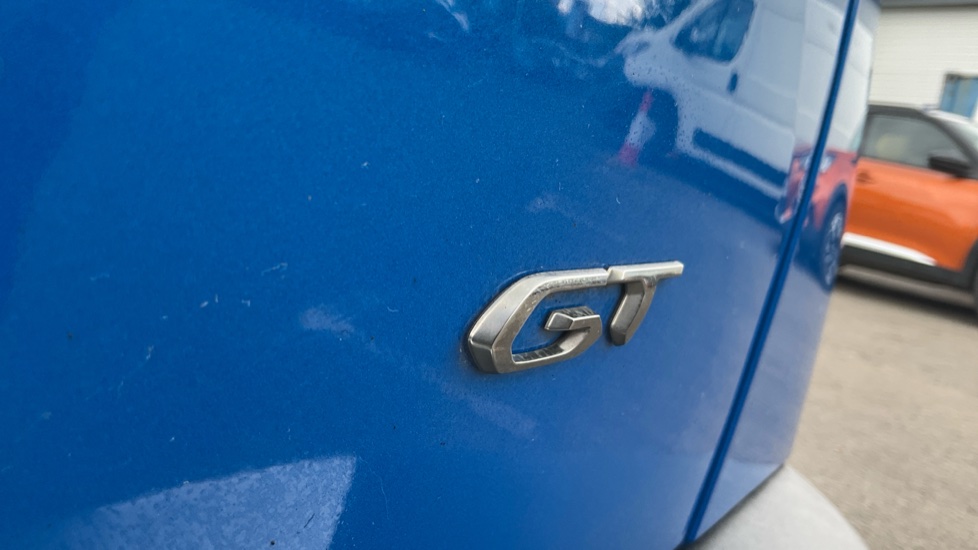 Peugeot 2008 100kW GT 50kWh 5dr Auto Electric Estate - Image 25
