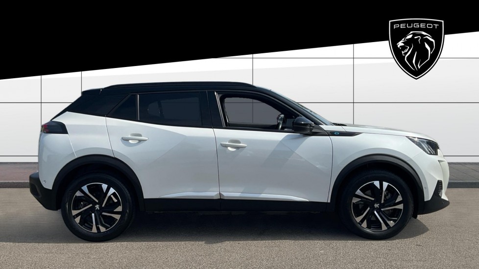 Peugeot 2008 100kW GT 50kWh 5dr Auto Electric Estate - Image 5