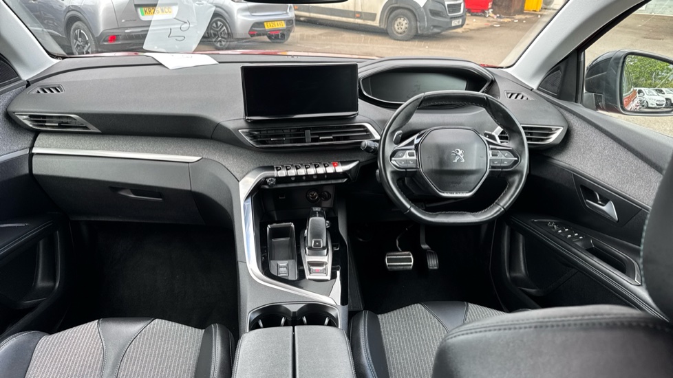 Peugeot 3008 1.5 BlueHDi Allure Premium+ 5dr EAT8 Diesel Estate - Image 14