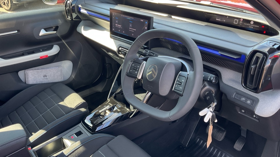 Citroen C3 1.2 Hybrid [110] Plus 5dr e-DCS6 Petrol Hatchback - Image 14
