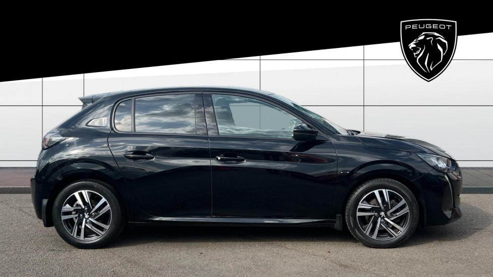 Peugeot 208 1.2 PureTech 100 Allure Premium 5dr Petrol Hatchback - Image 5