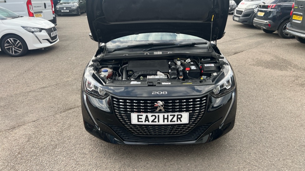 Peugeot 208 1.2 PureTech 100 Allure Premium 5dr Petrol Hatchback - Image 11