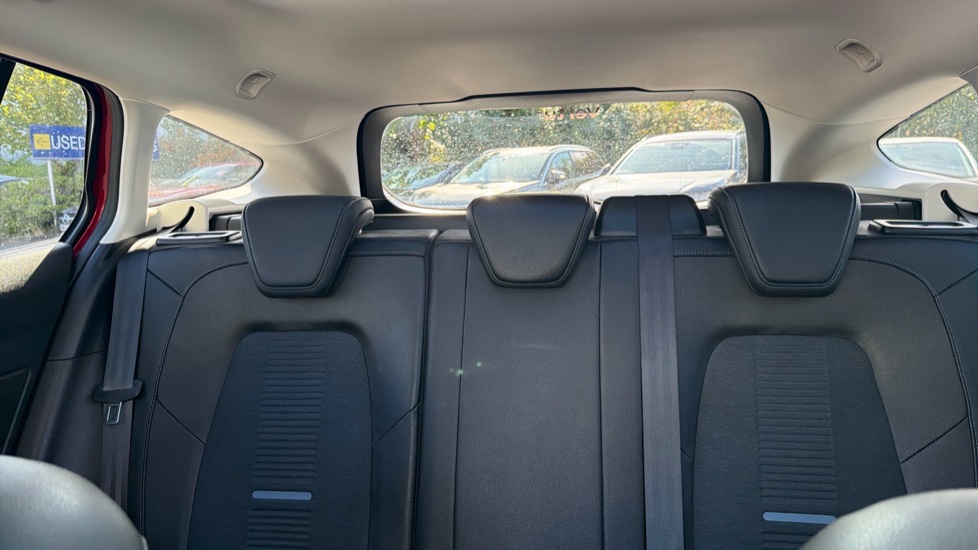 Ford Focus 1.5 EcoBlue 120 Active X Auto 5dr Diesel Estate - Image 30