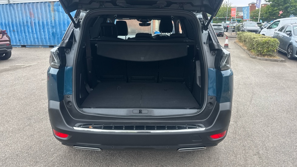 Peugeot 5008 1.5 BlueHDi GT 5dr EAT8 Diesel Estate - Image 6