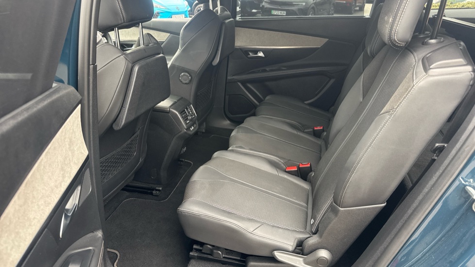 Peugeot 5008 1.5 BlueHDi GT 5dr EAT8 Diesel Estate - Image 28