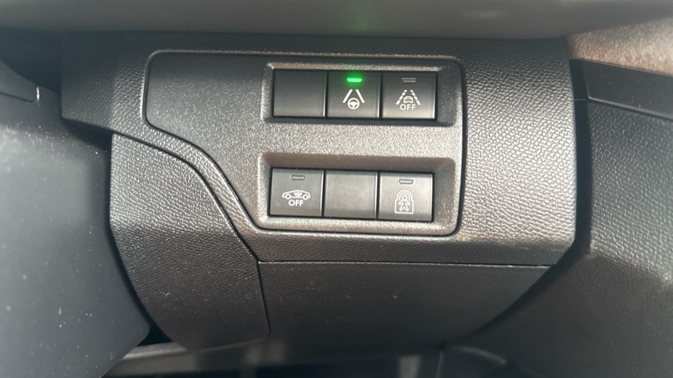 Peugeot 5008 1.5 BlueHDi GT 5dr EAT8 Diesel Estate - Image 26