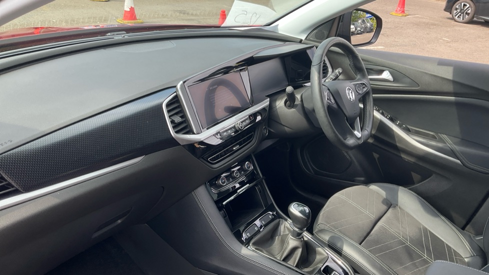 Vauxhall Grandland 1.2 Turbo Ultimate 5dr Petrol Hatchback - Image 16