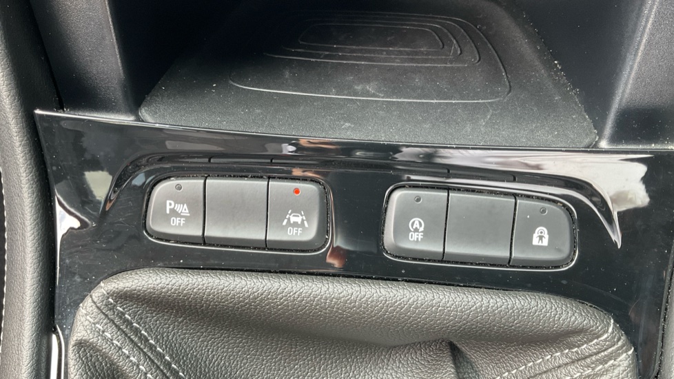 Vauxhall Grandland 1.2 Turbo Ultimate 5dr Petrol Hatchback - Image 43