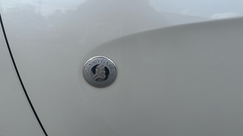 Peugeot 308 2.0 HDi 163 Roland Garros 2dr [Sat Nav] Diesel Cabriolet - Image 8