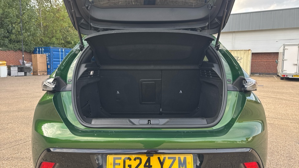 Peugeot 308 1.2 PureTech GT 5dr EAT8 Petrol Hatchback - Image 6