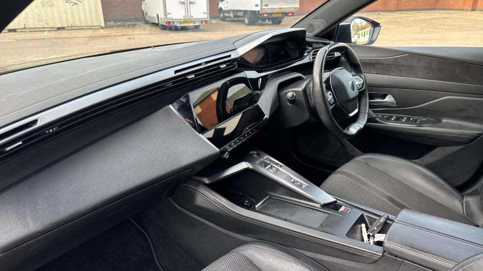 Peugeot 308 1.2 PureTech GT 5dr EAT8 Petrol Hatchback - Image 13