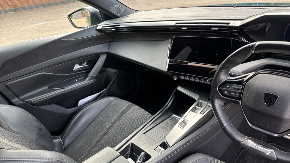 Peugeot 308 1.2 PureTech GT 5dr EAT8 Petrol Hatchback - Image 22