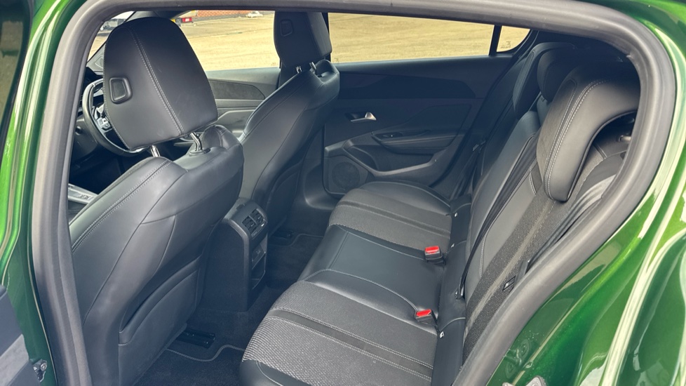 Peugeot 308 1.2 PureTech GT 5dr EAT8 Petrol Hatchback - Image 24