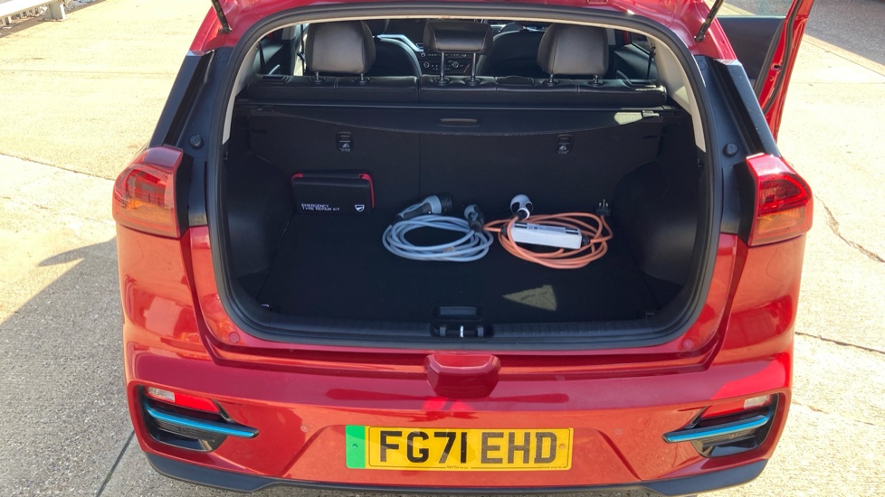Kia E-Niro 150kW 2 Long Range 64kWh 5dr Auto Electric Estate - Image 6