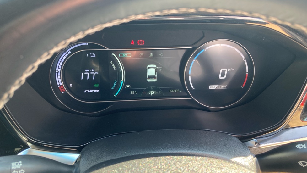 Kia E-Niro 150kW 2 Long Range 64kWh 5dr Auto Electric Estate - Image 20