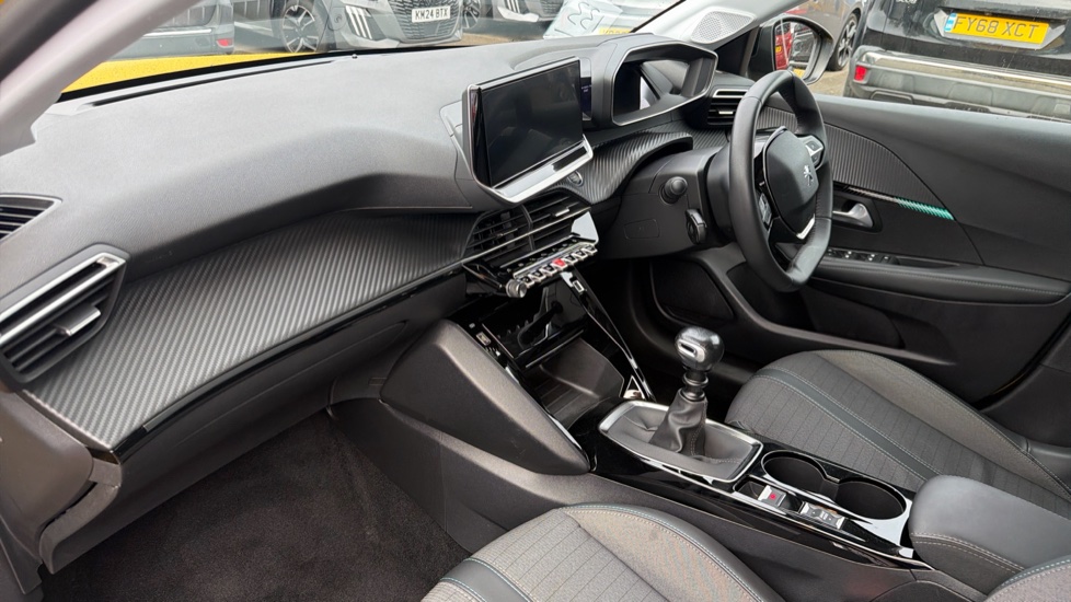 Peugeot 208 1.2 PureTech 100 Allure Premium + 5dr Petrol Hatchback - Image 15