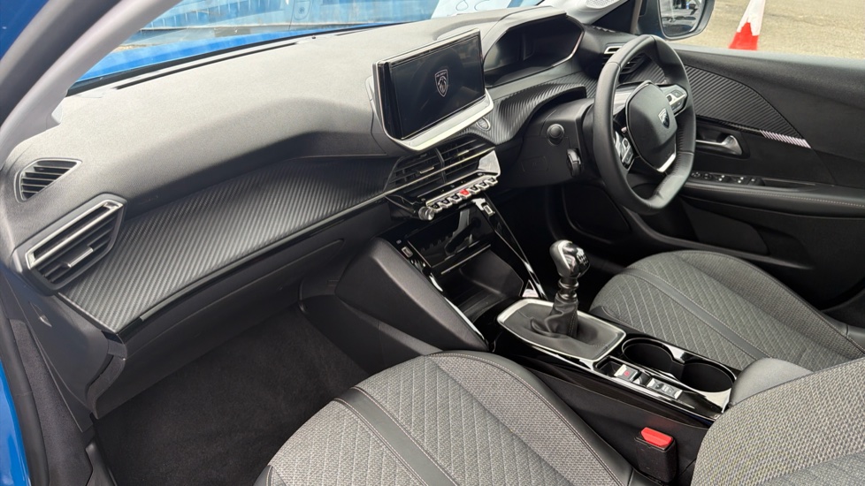 Peugeot 208 1.2 PureTech 100 Allure 5dr Petrol Hatchback - Image 14