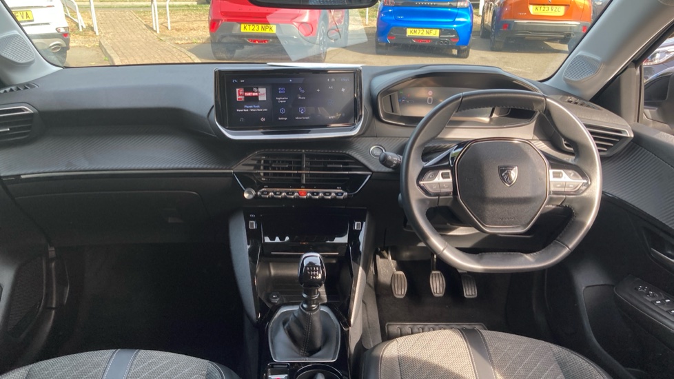 Peugeot 208 1.2 PureTech 100 Allure 5dr Petrol Hatchback - Image 10