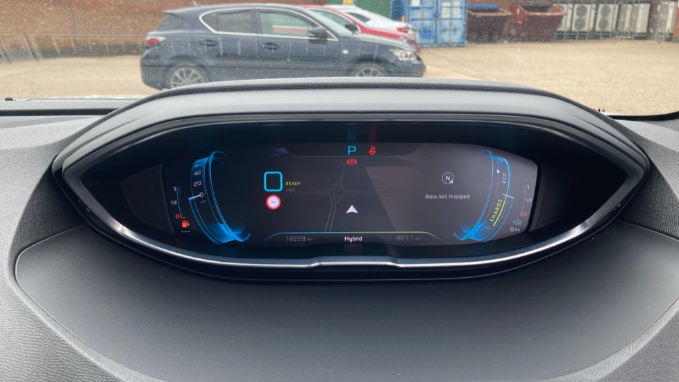 Peugeot 3008 1.6 Hybrid 180 Allure 5dr e-EAT8 Estate - Image 26