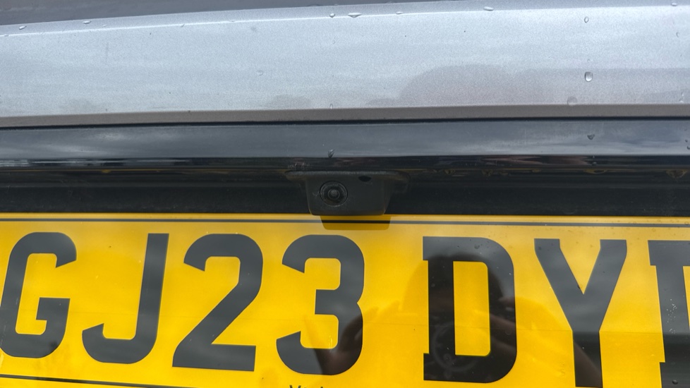 Peugeot 308 1.2 PureTech Allure Premium 5dr EAT8 Petrol Hatchback - Image 7