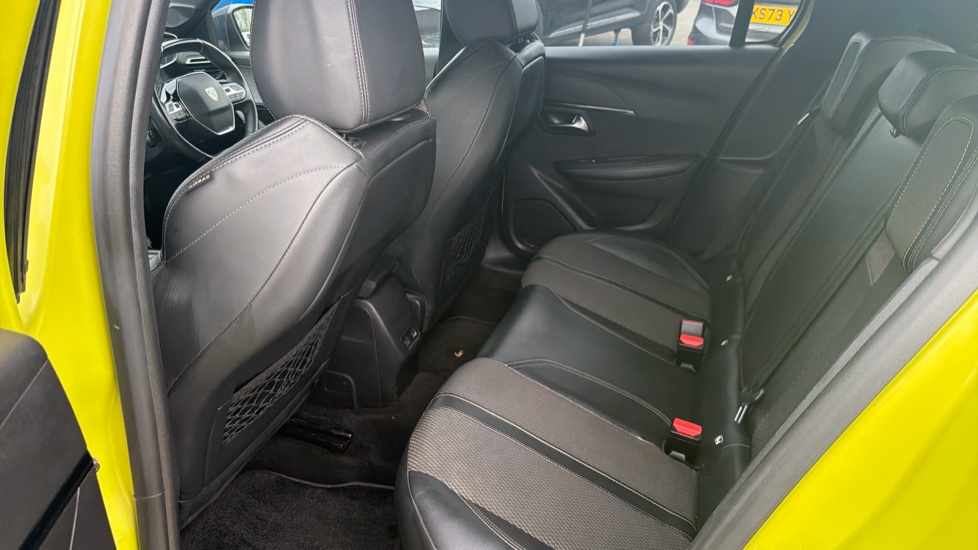 Peugeot 208 1.2 Hybrid 136 GT 5dr e-DSC6 Petrol Hatchback - Image 26