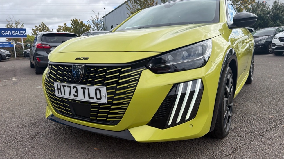 Peugeot 208 1.2 Hybrid 136 GT 5dr e-DSC6 Petrol Hatchback - Image 10