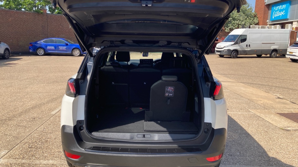 Peugeot 5008 1.2 PureTech GT 5dr EAT8 Petrol Estate - Image 6