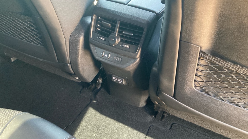 Peugeot 5008 1.2 PureTech GT 5dr EAT8 Petrol Estate - Image 36