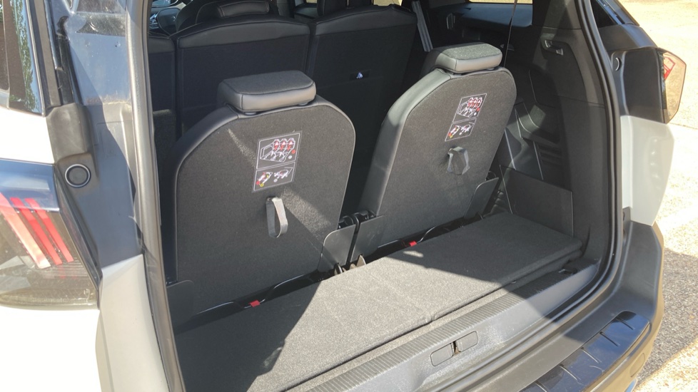 Peugeot 5008 1.2 PureTech GT 5dr EAT8 Petrol Estate - Image 38