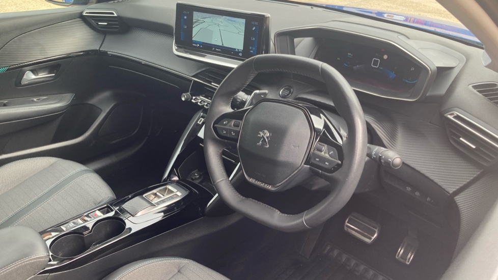 Peugeot 208 1.2 PureTech 130 Allure Premium + 5dr EAT8 Petrol Hatchback - Image 15