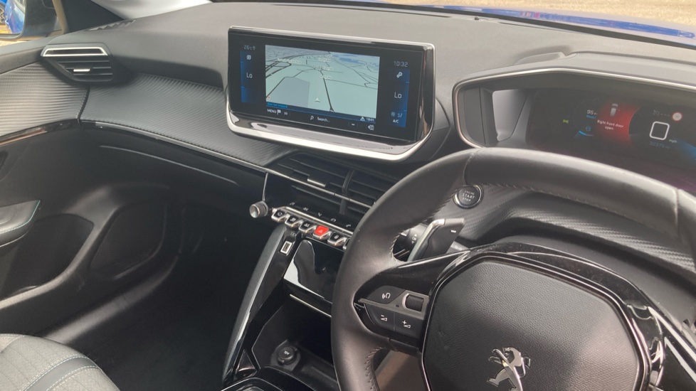Peugeot 208 1.2 PureTech 130 Allure Premium + 5dr EAT8 Petrol Hatchback - Image 27