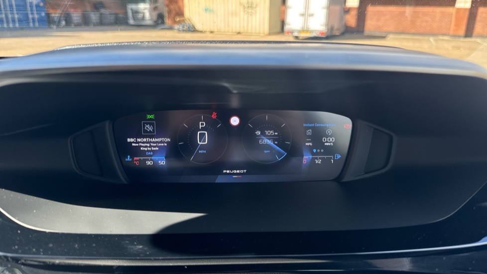 Peugeot 308 1.2 PureTech Active Premium 5dr EAT8 Petrol Hatchback - Image 19
