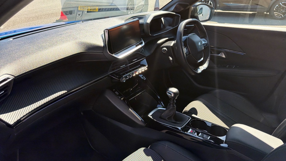 Peugeot 208 1.2 PureTech 100 GT 5dr Petrol Hatchback - Image 9