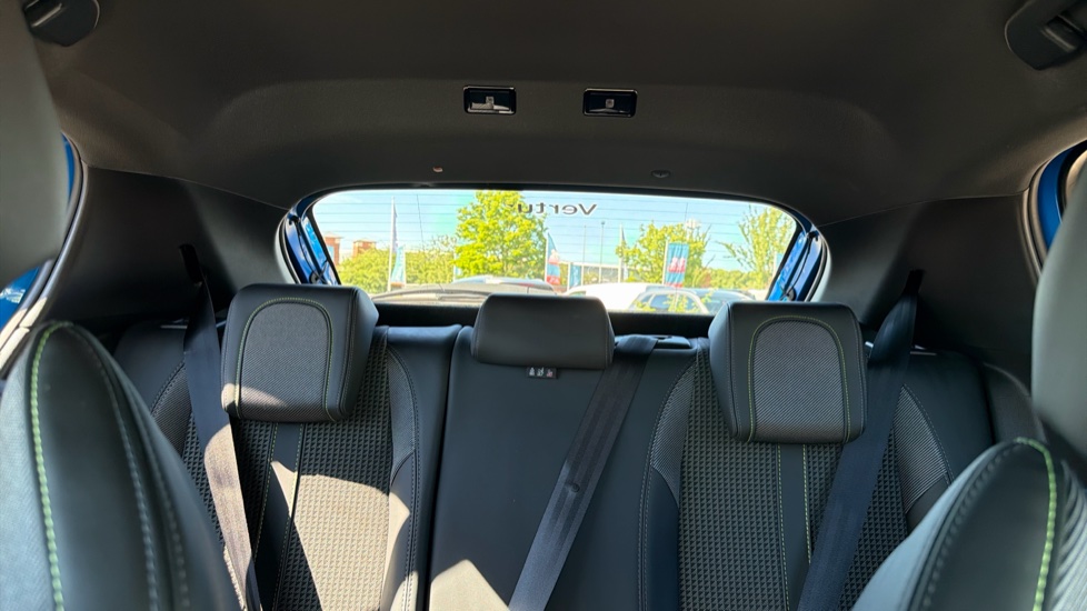 Peugeot 208 1.2 PureTech 100 GT 5dr Petrol Hatchback - Image 15