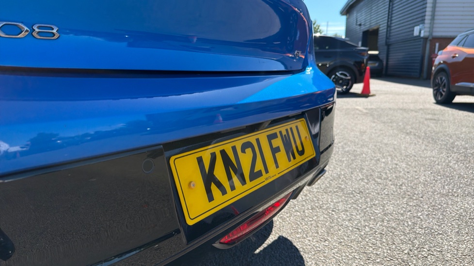 Peugeot 208 1.2 PureTech 100 GT 5dr Petrol Hatchback - Image 23
