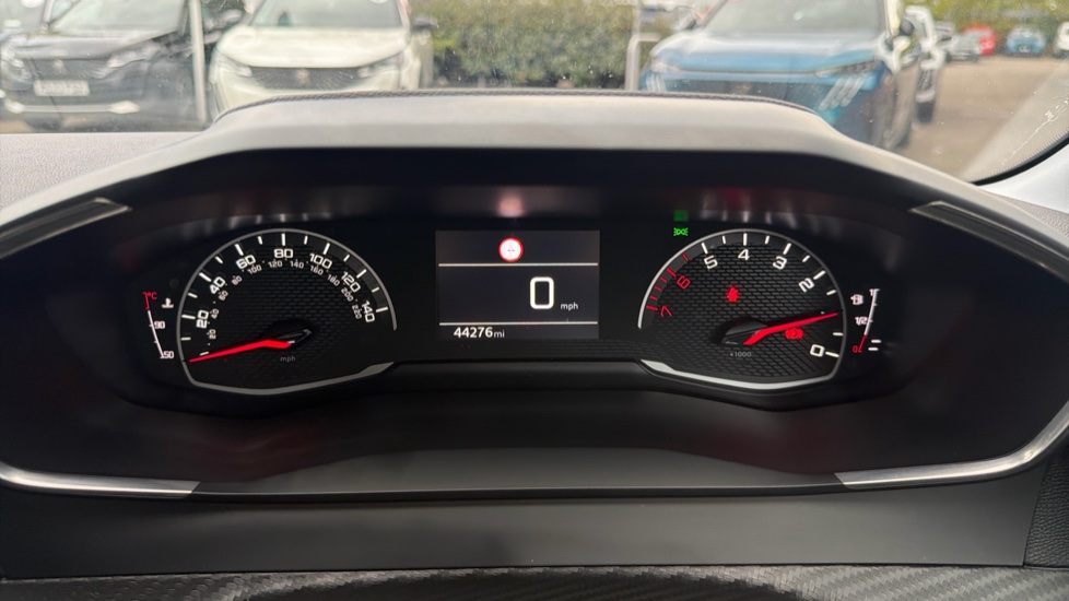 Peugeot 208 1.2 PureTech Active Premium 5dr Petrol Hatchback - Image 18