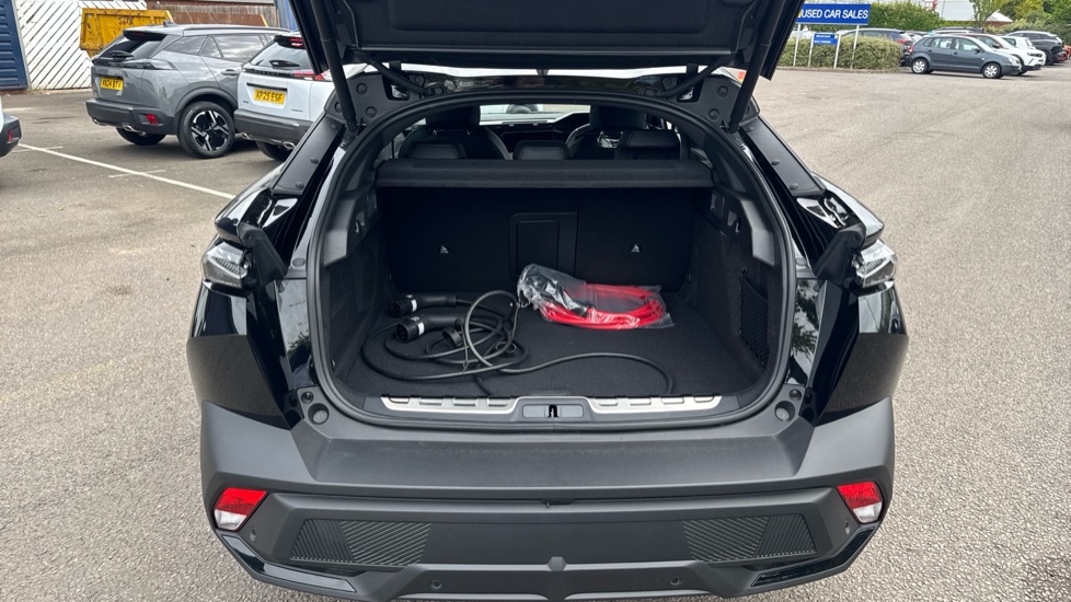 Peugeot 408 158kW GT 58kWh 5dr Auto Electric Hatchback - Image 4