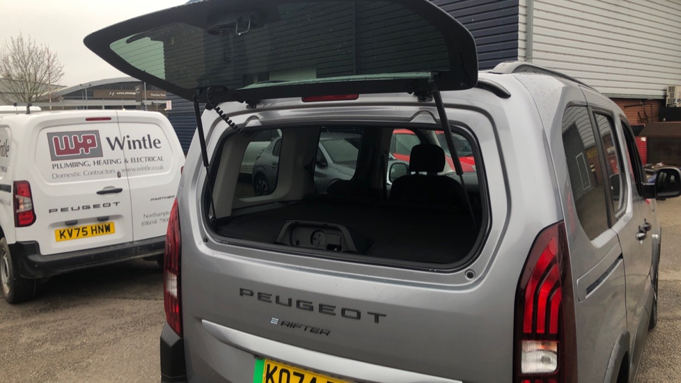 Peugeot Rifter 100kW GT 52kWh 5dr Auto Electric Estate - Image 22