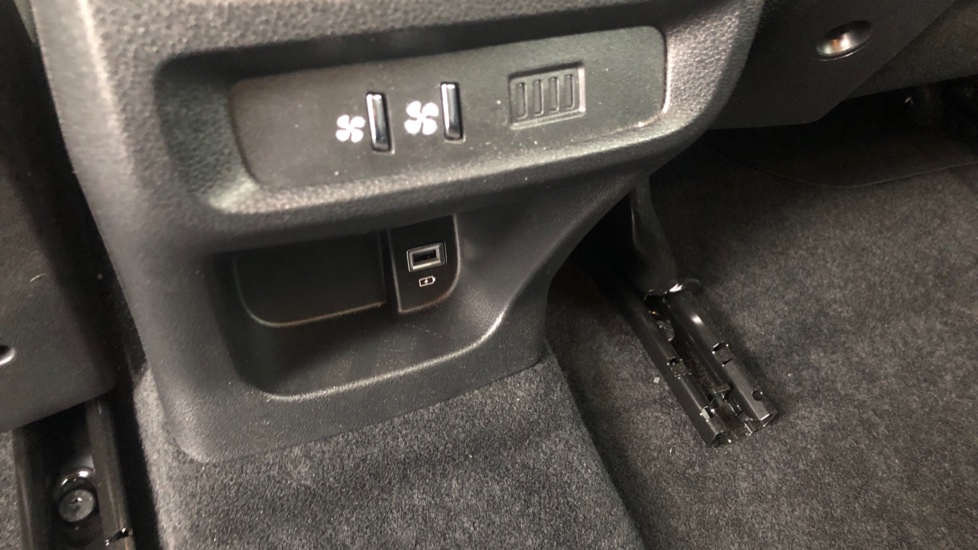 Peugeot Rifter 100kW GT 52kWh 5dr Auto Electric Estate - Image 24