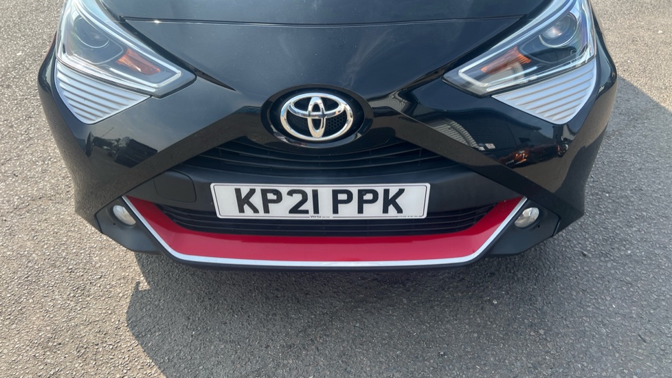 Toyota Aygo 1.0 VVT-i X-Trend TSS 5dr Petrol Hatchback - Image 8