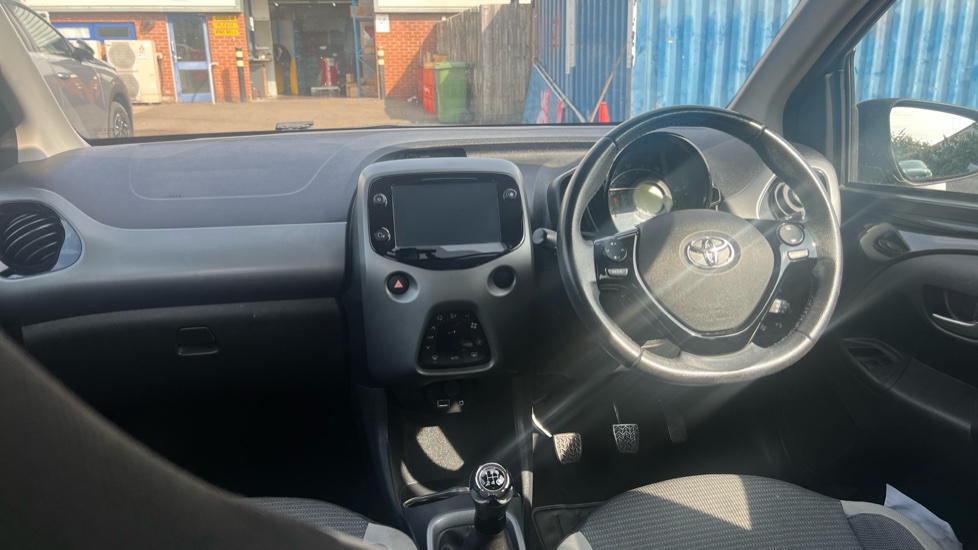 Toyota Aygo 1.0 VVT-i X-Trend TSS 5dr Petrol Hatchback - Image 14