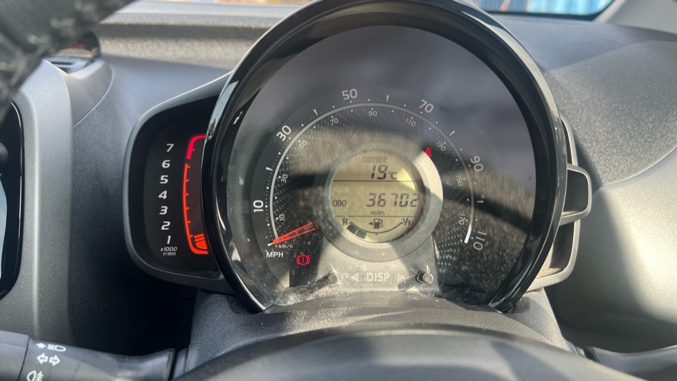 Toyota Aygo 1.0 VVT-i X-Trend TSS 5dr Petrol Hatchback - Image 23