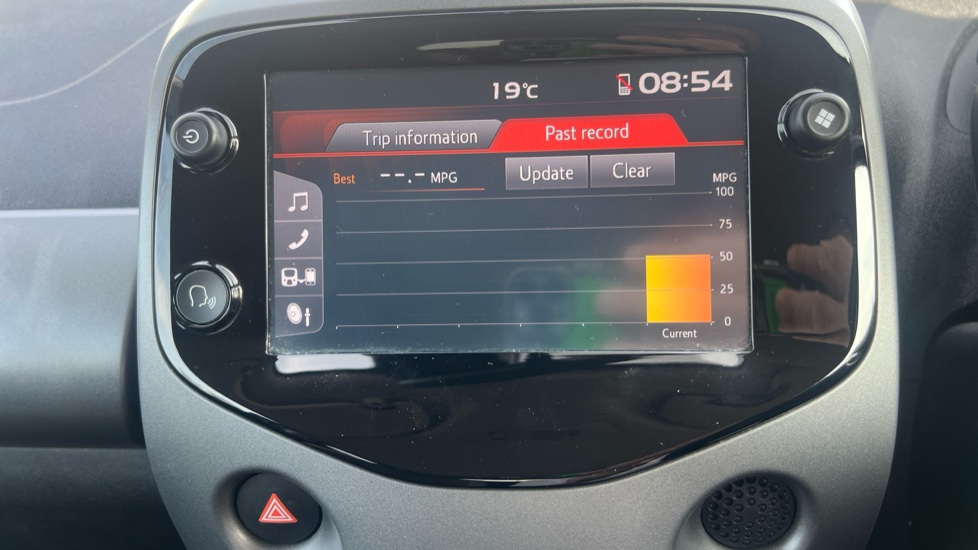 Toyota Aygo 1.0 VVT-i X-Trend TSS 5dr Petrol Hatchback - Image 21